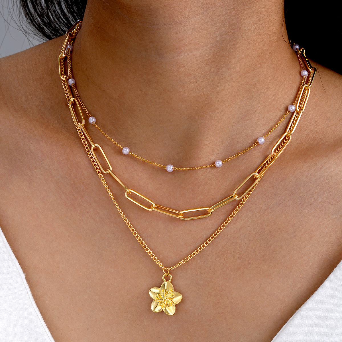 UNI-11195-1 -Gold Chain & Flower - Necklace Set Style 2