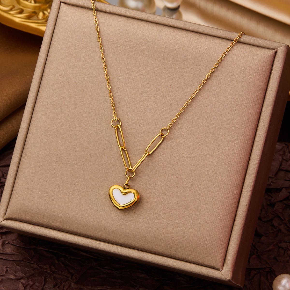 SS-10820 - White Heart Gold Chain - Necklace