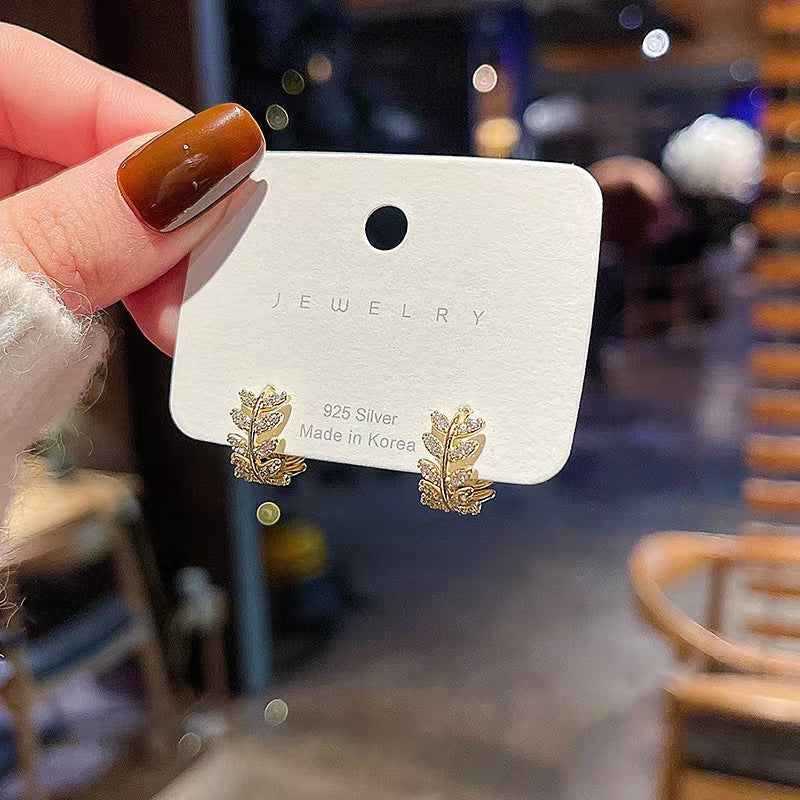 UNI-12127 - Gold Diamonds Leaf - Earring