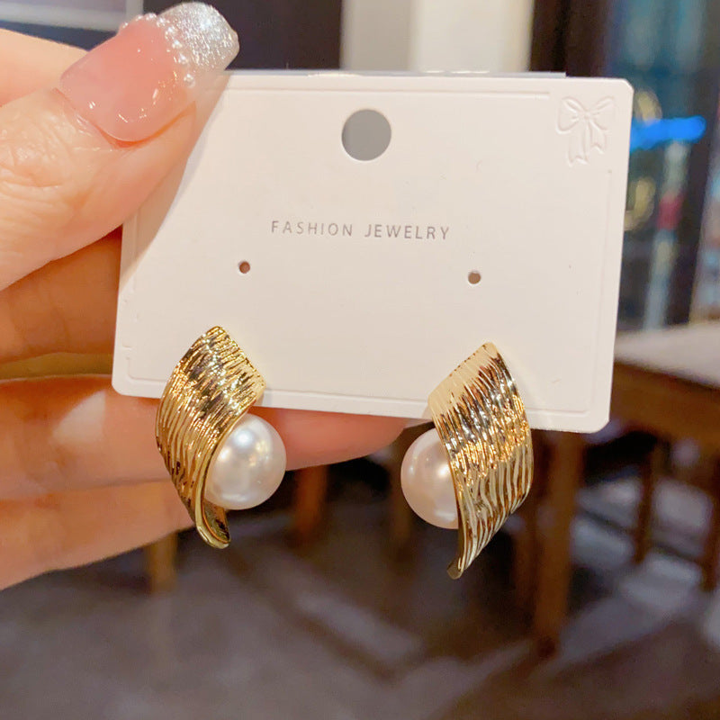 UNI-12854 - Luxury Gold Pearl - Earring