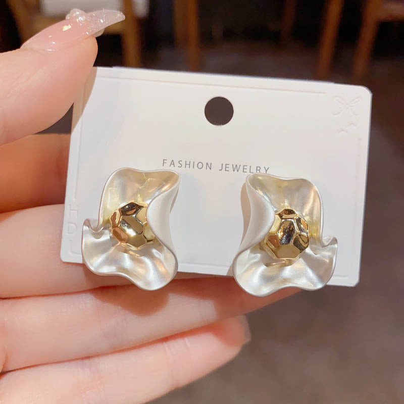 UNI-12412 - Luxury Irregular Gold & Silver Foil - Earring