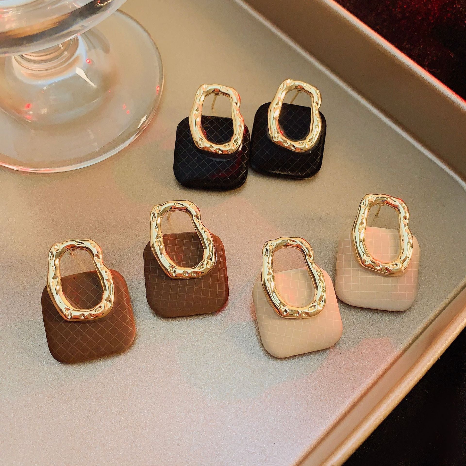 UNI-12053-3 - Classy Gold Foiled & Black Grid - Earring