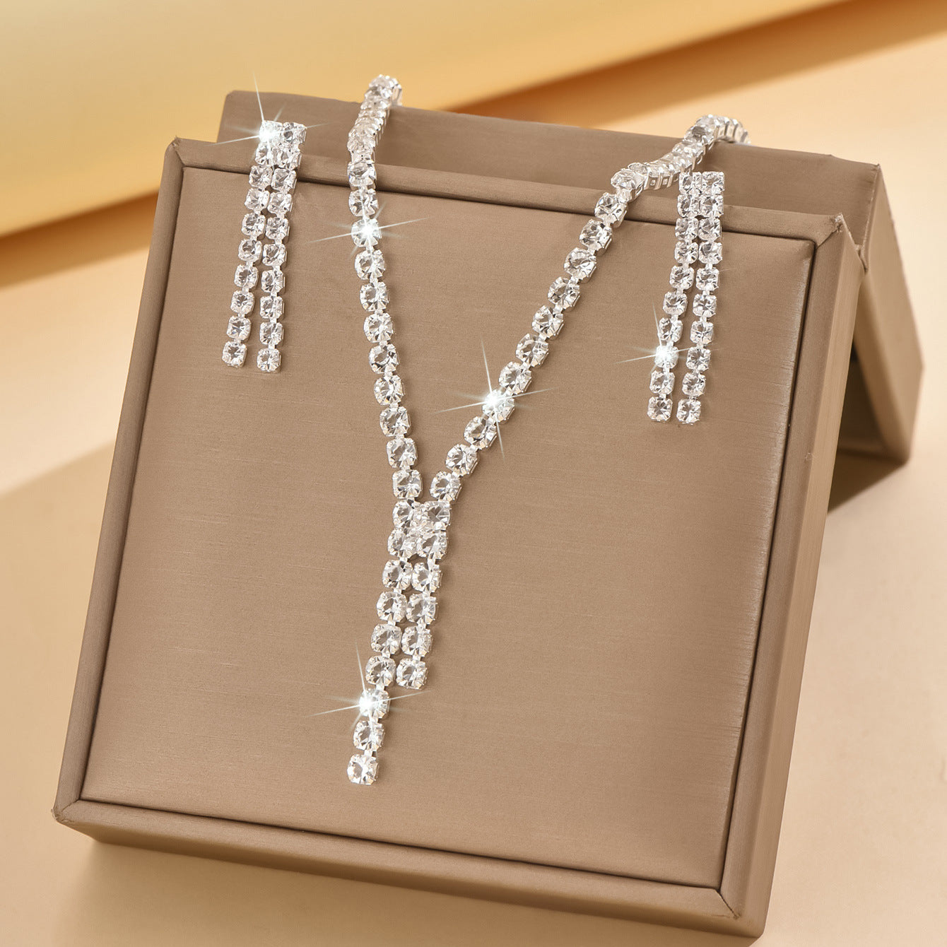 UNI-11376 - Fancy Diamonds - Jewelry Set Style 2