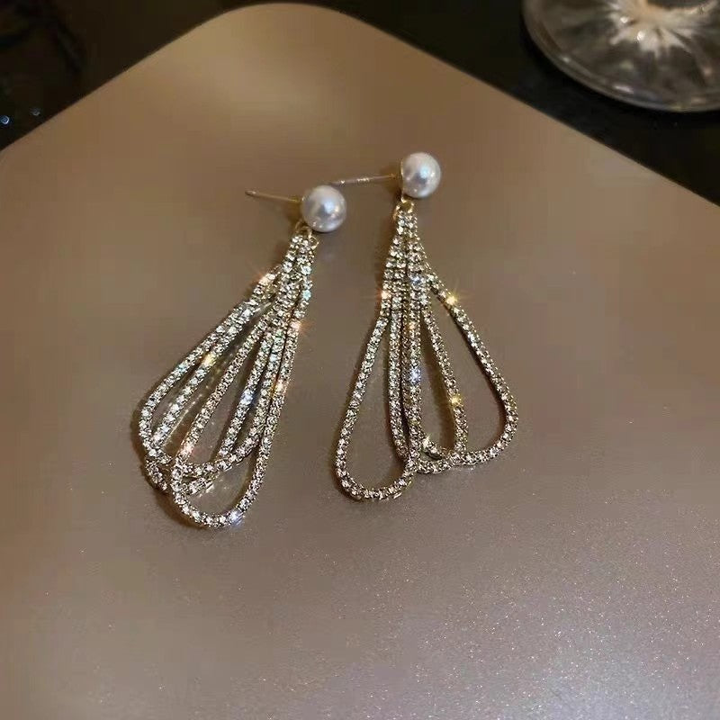 UNI-12334 - Pearl & Dangling Diamonds - Earrings