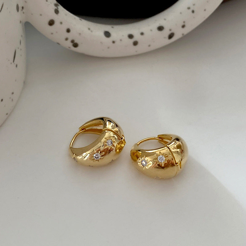 UNI- 11056 - Diamond & Foiled Gold - Earring