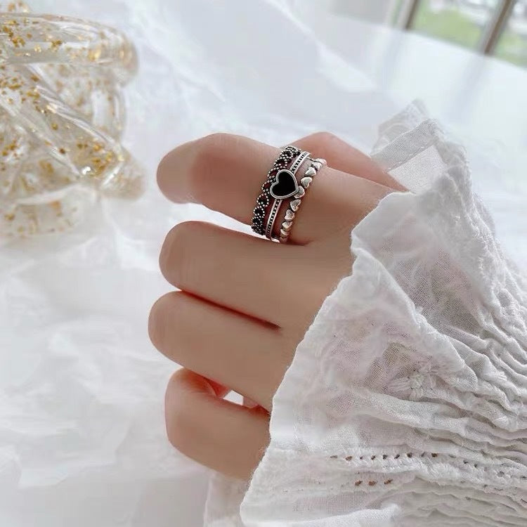 UNI-12283 - Black Heart Silver - Ring
