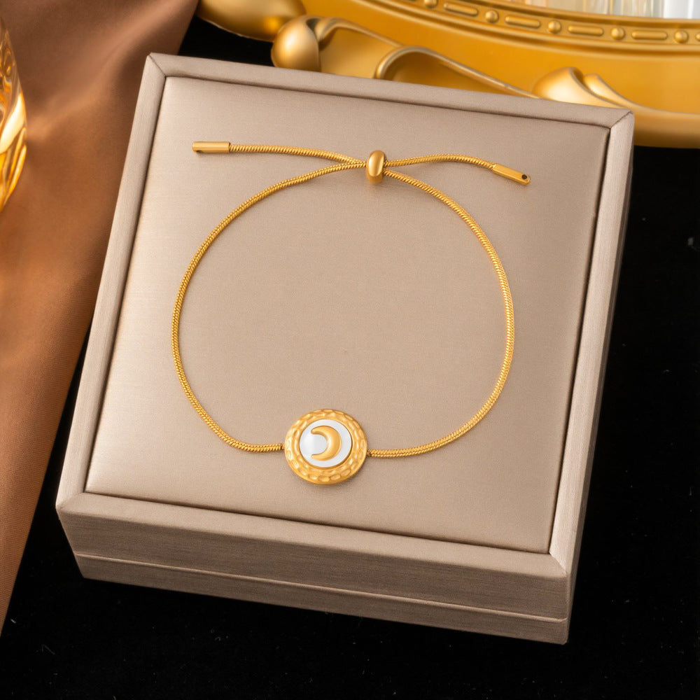 SS-12515 - Enameled Gold Moon - Bracelet
