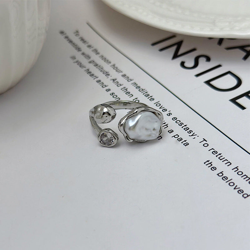 UNI-12688 - Pearl & Diamond Silver Foil - Ring