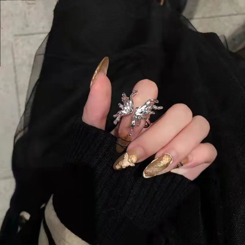 UNI-10166-6 - Foil Butterfly Silver - Ring Style 1