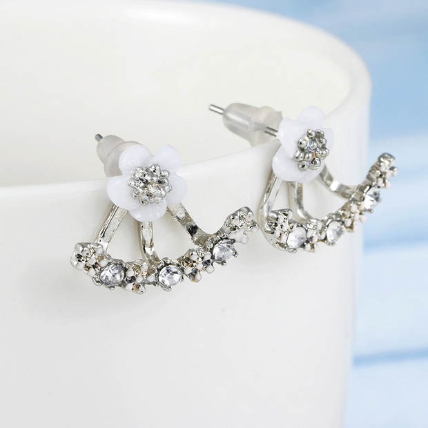 UNI-10476 - Silver White Flower - Earring