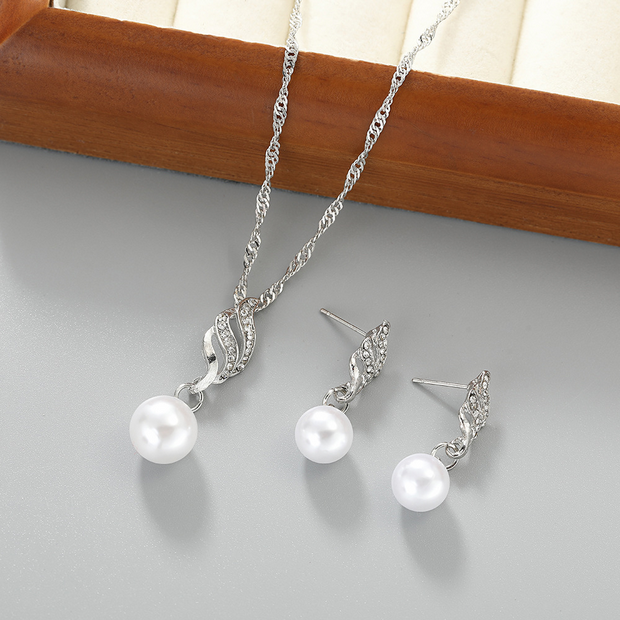 UNI-10462 - Classy Silver Pearl & Diamond - Jewelry Set