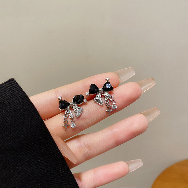 UNI-10888 - Black Sparkle Bow - Earring
