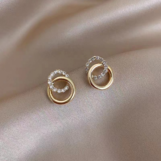 UNI-10132 - Gold Circle Hoop - Earring
