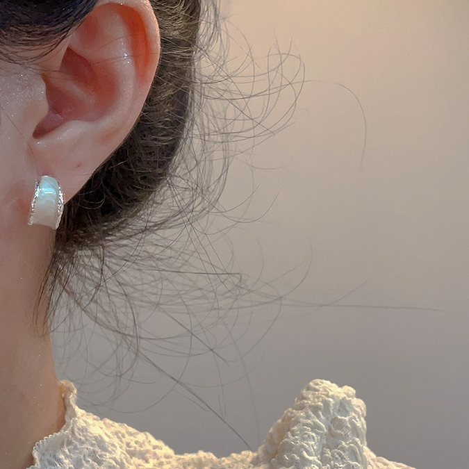 UNI-11895 - White Marbled - Earring