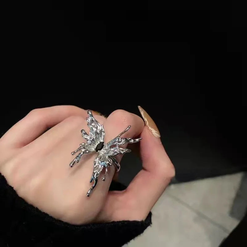 UNI-10166-7 - Foil Butterfly Silver - Ring Style 2