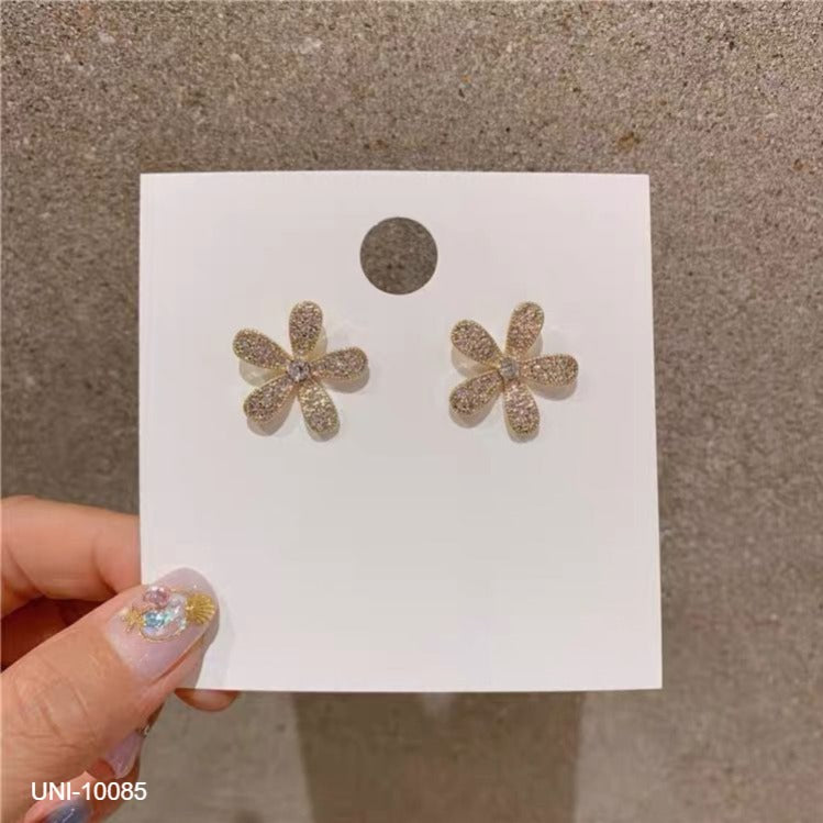 UNI-10085 - Diamonds Flower Gold - Earring