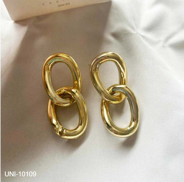 UNI-10109 - Gold Glam Chain - Earring