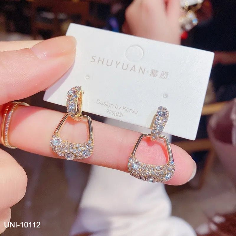UNI-10112 - Crystal Diamonds Gold - Earring