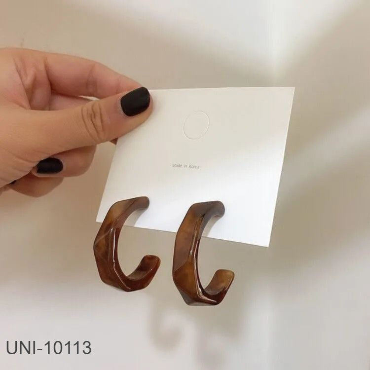 UNI-10113 - Acrylic Brown & Off White - Earring