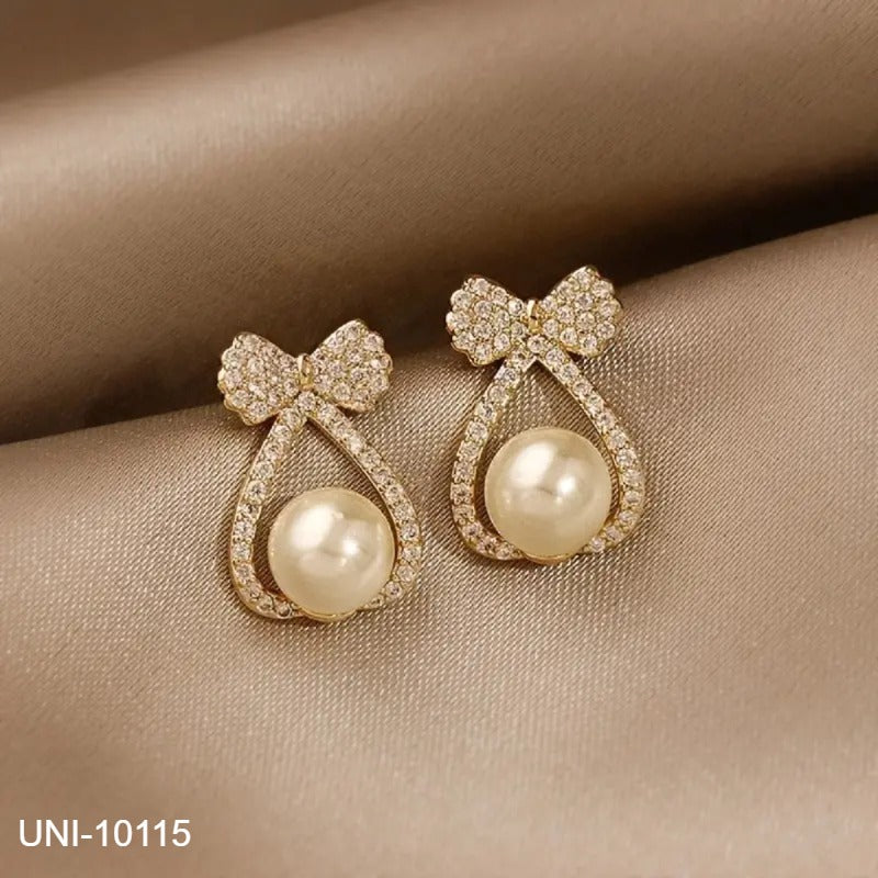 UNI-10115 - Bow Sparkles Gold - Earring (DISCONTINUED)