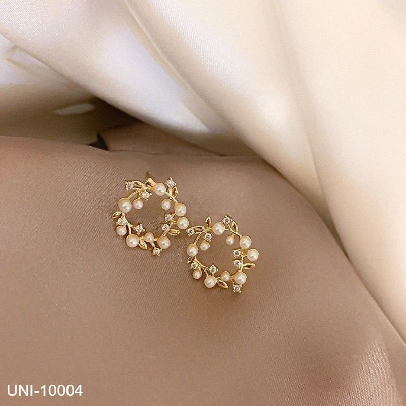 UNI-10004 - Pearl Diamonds Wreath Gold - Earring