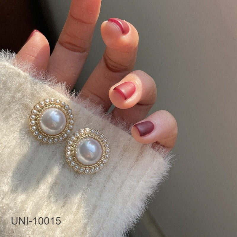 UNI-10015 - Pearl Round - Earring