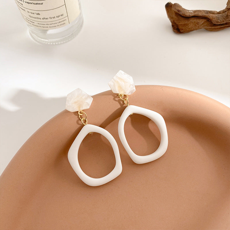 UNI-10027 - Acrylic White Stone - Earring