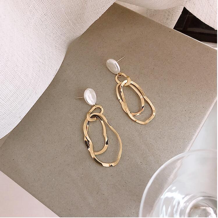 UNI-10032 - Twisted Layered - Earring
