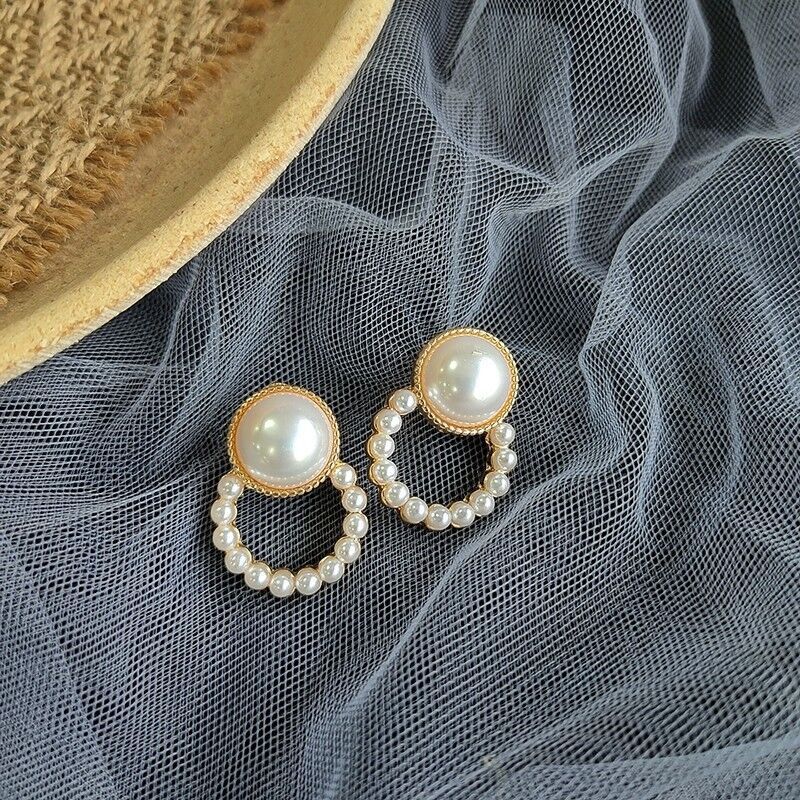 UNI-10047 - Elegant Pearl - Earring