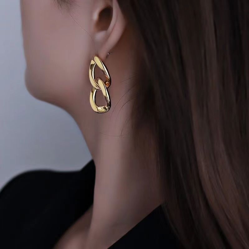 UNI-10051 - Chunky Foiled Chain - Earring