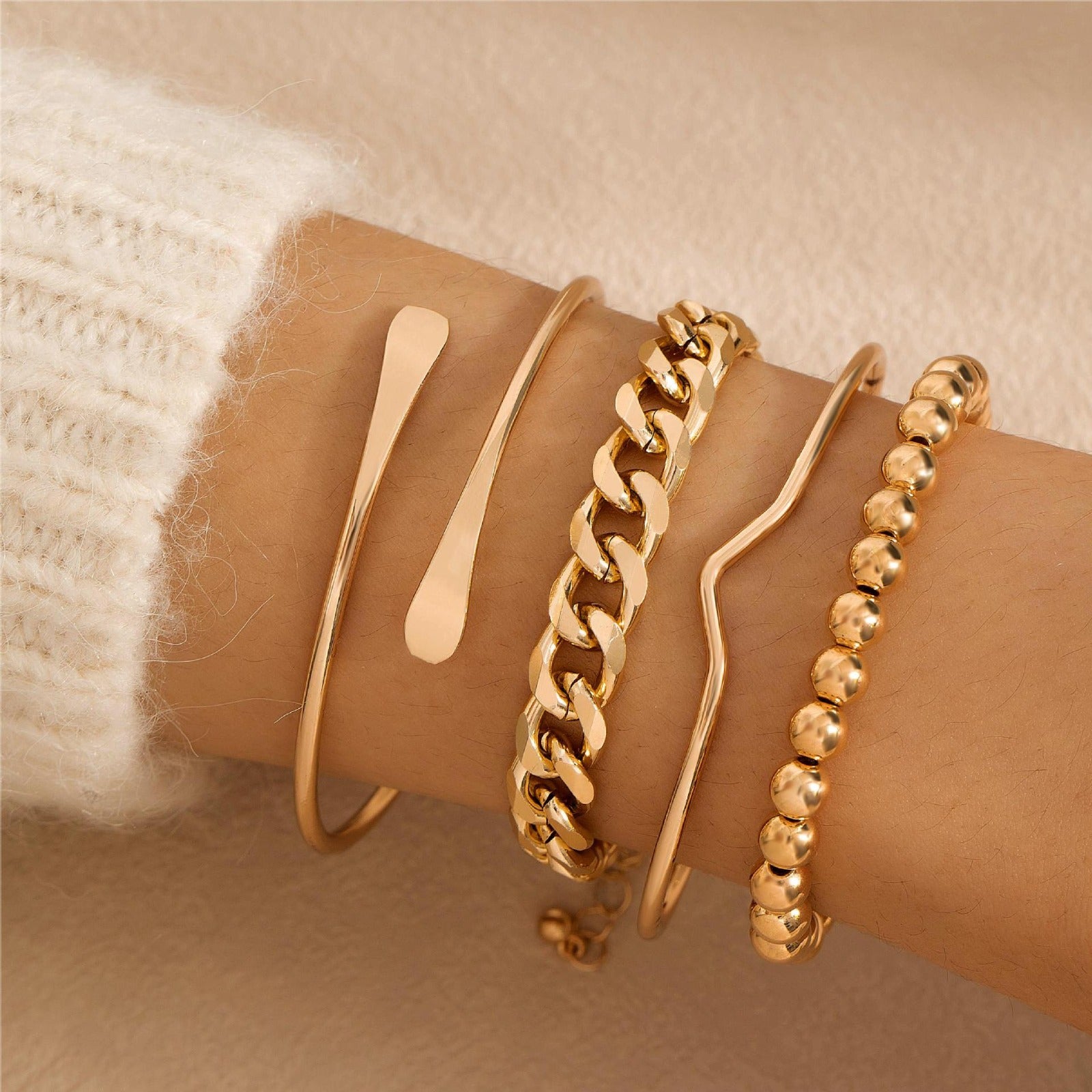 UNI-10159-2 - Classy Chain Bangle - Bracelet Set of 4