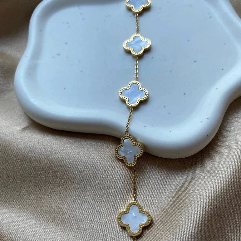 SS-1001 - Flower White - Bracelet Style 1