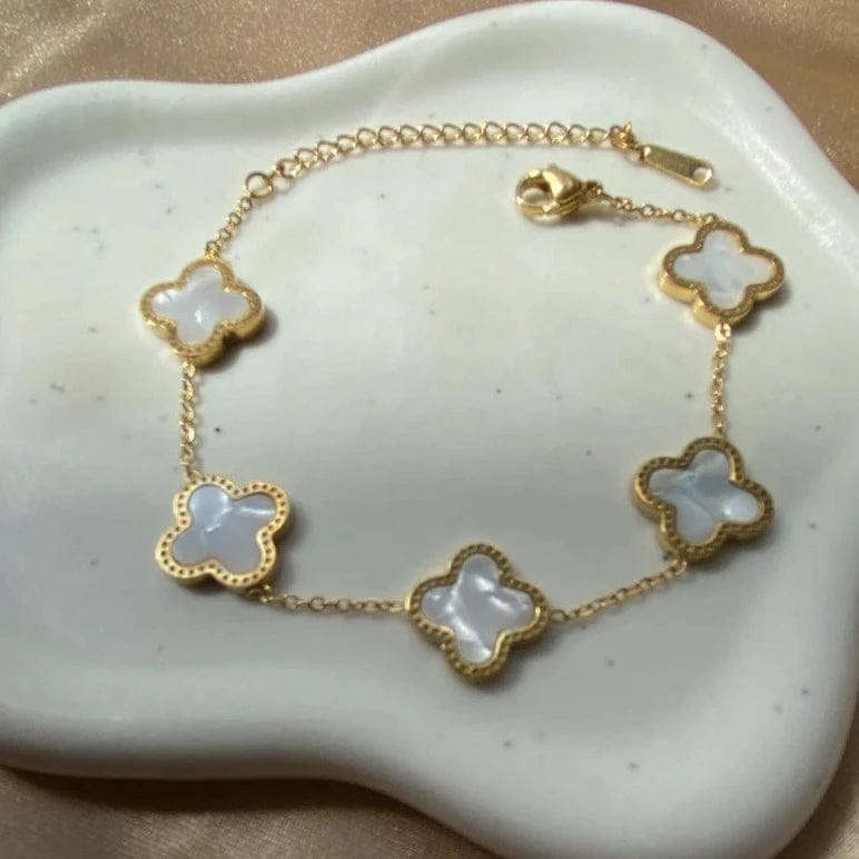 SS-1001 - Flower White - Bracelet Style 1