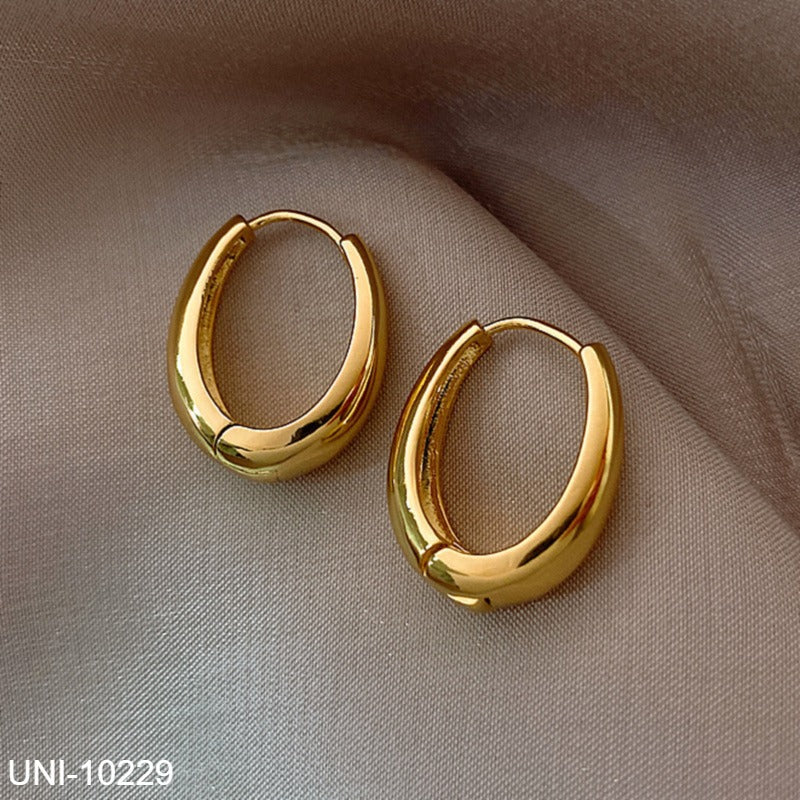 UNI-10229 - Oval Hoop Gold - Earring
