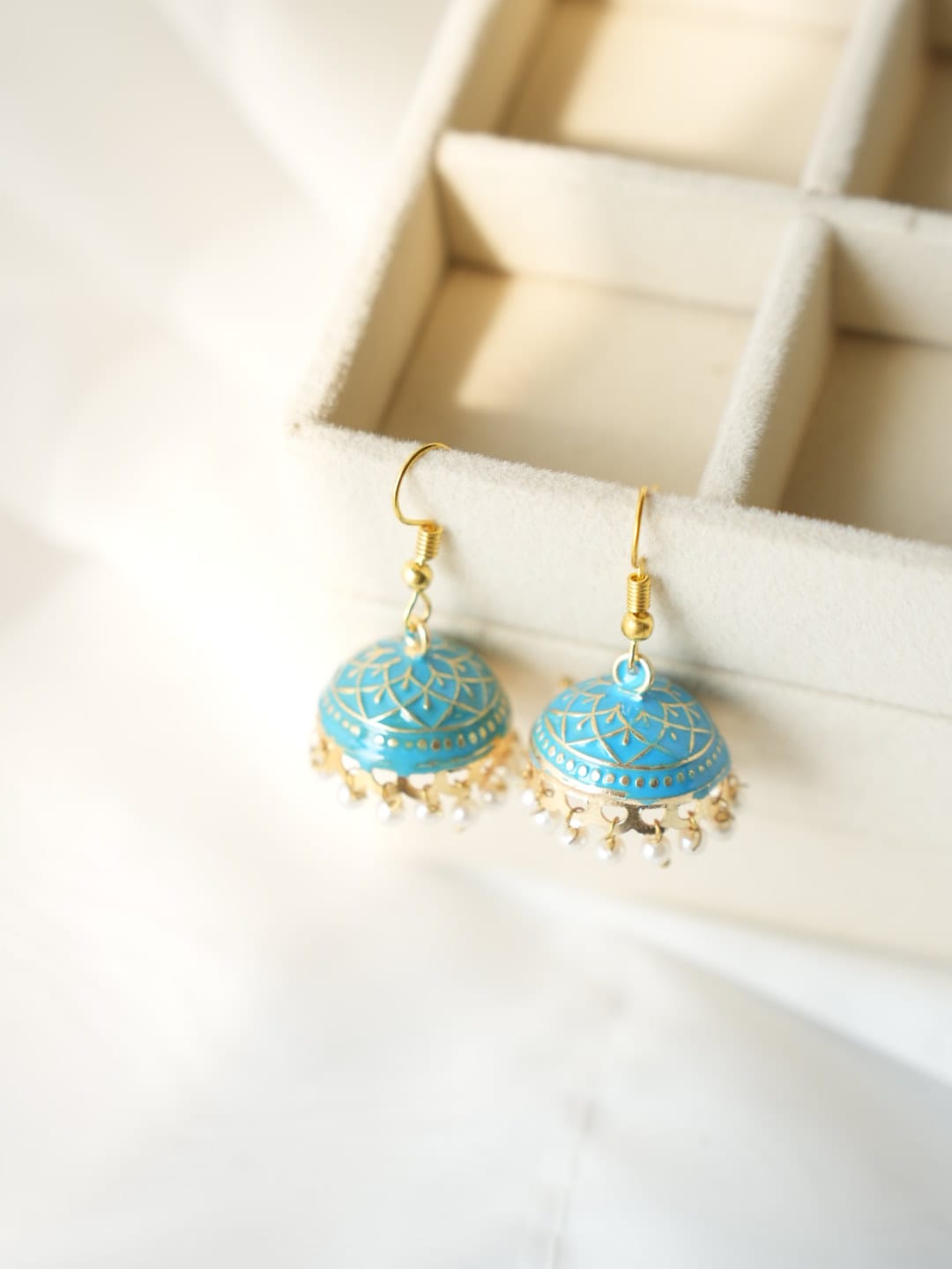 JH-26 - Pearly Jhumka Medium - Earring Style 7