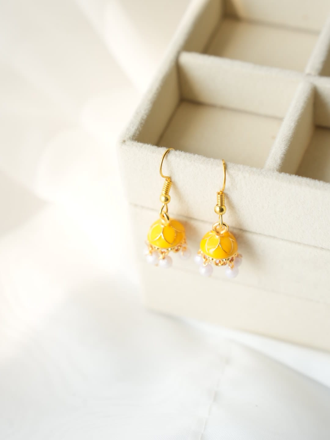 JH-44 - Pearly Jhumka Mini - Earring Style 6