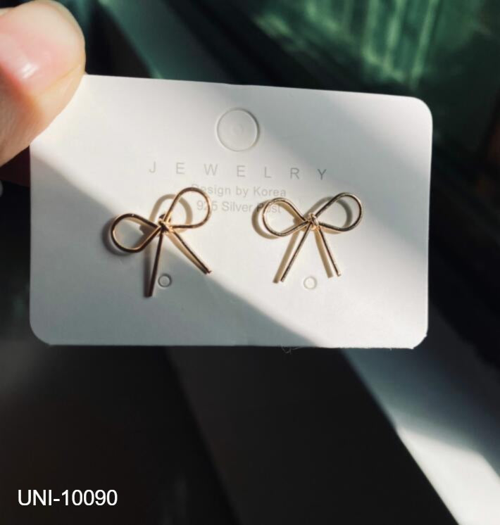 UNI-10090-  Bow Gold - Earring