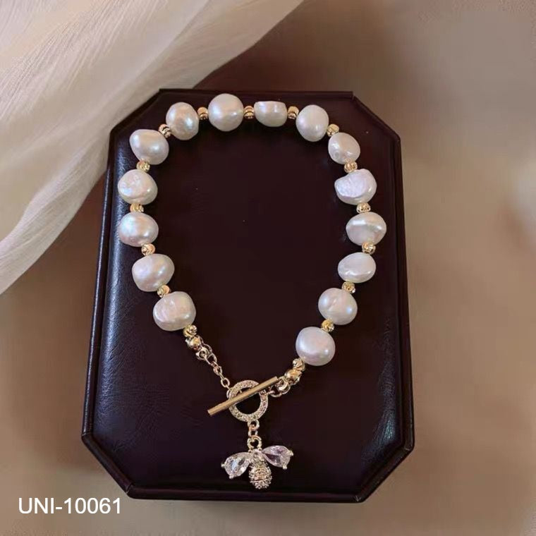 UNI-10061 - Pearl Bad Layer  Heart Charms Silver - Bracelet