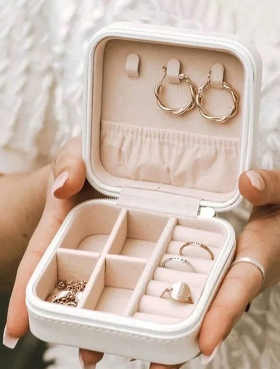 JJ - 11003 - White - Jewelry Box