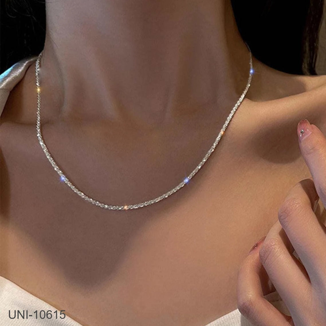 UNI-10615 - Sparkle Silver - Necklace