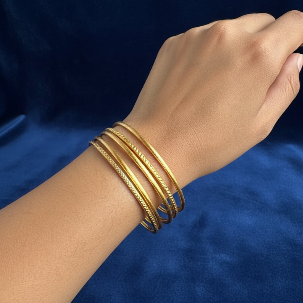 CH-117 - Luxury Gold - Bangle Set Of 5