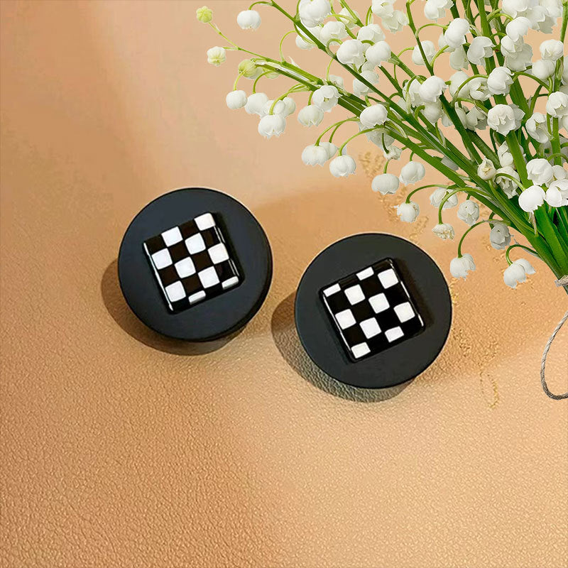 UNI-10341 - Grid Black & White Round - Earring