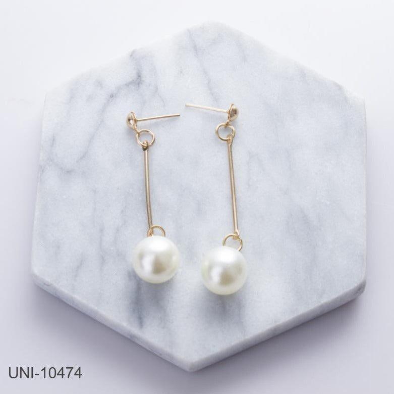 UNI-10474 - Dangling Pearl Gold - Earring