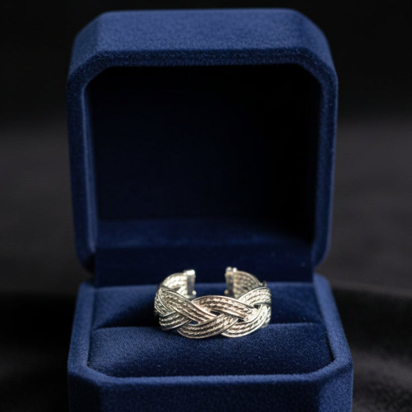 R-103 - Twist Silver - Ring