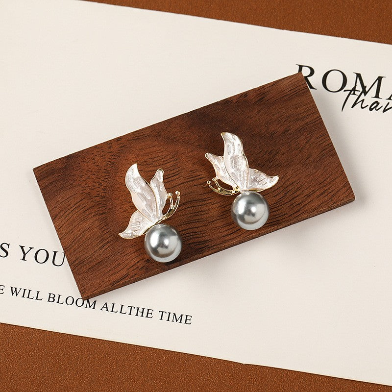 UNI-10374 - Elegant Pearl Butterfly - Earring Style 2