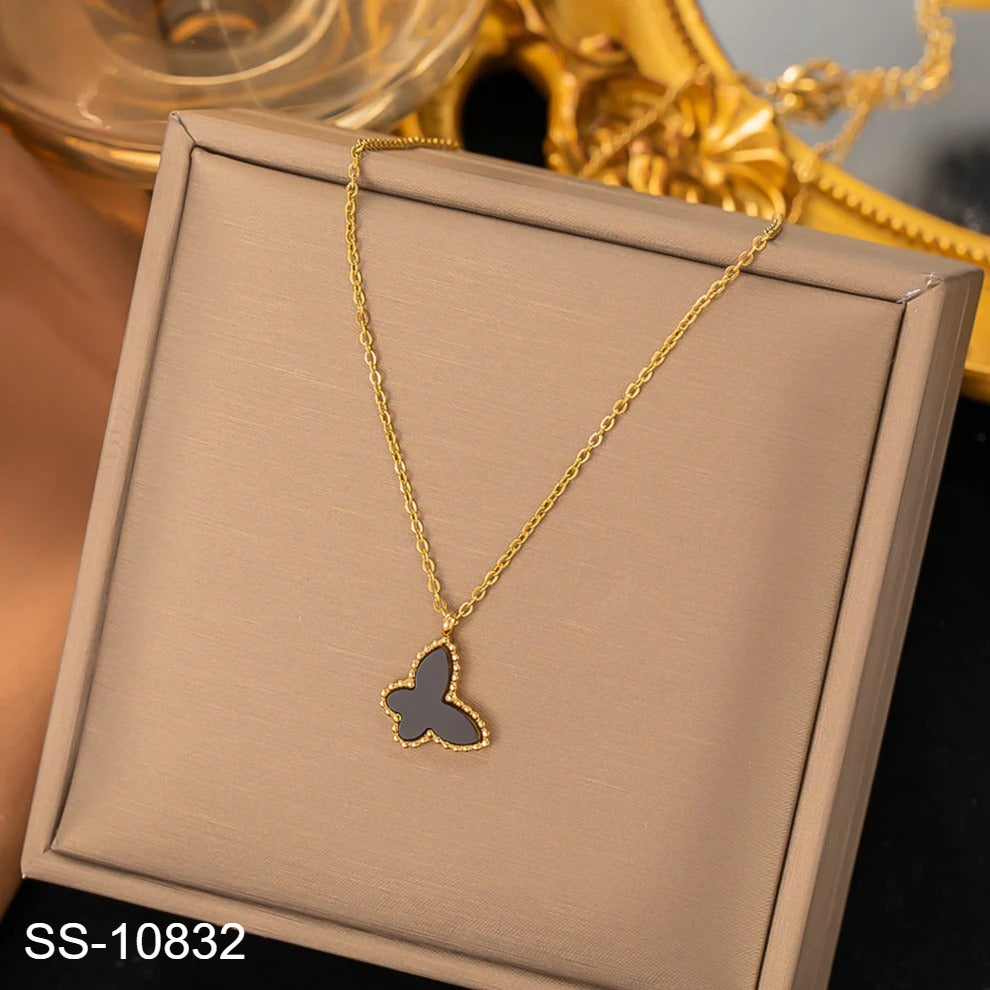 SS-10832 - Black Butterfly Gold - Necklace