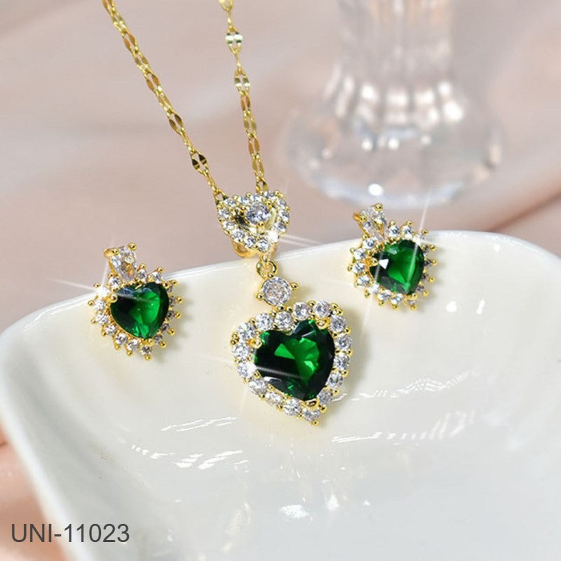UNI-11023 - Green Diamond Heart - Jewelry Set