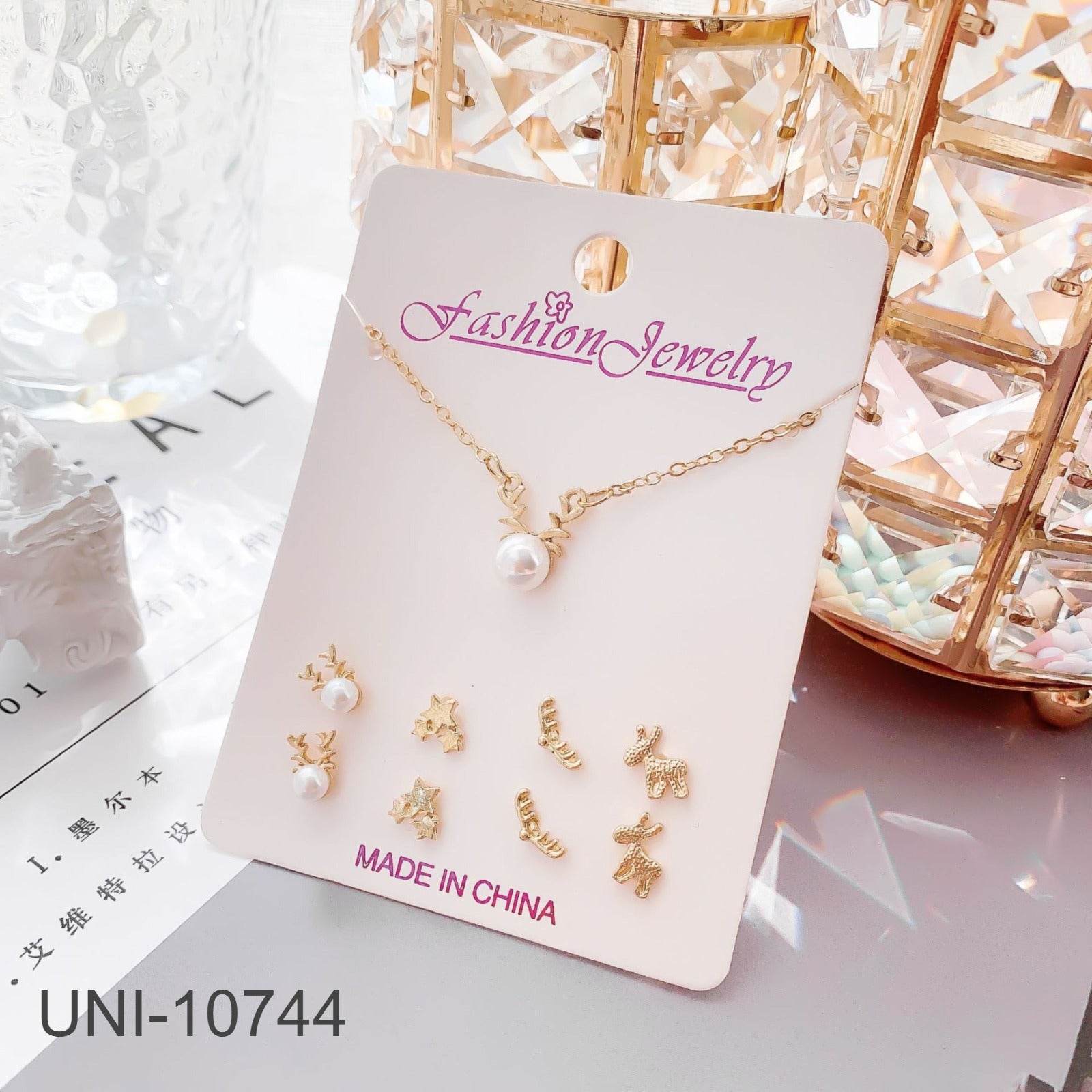 UNI-10744 Pearl Deer Gold Jewelry Set