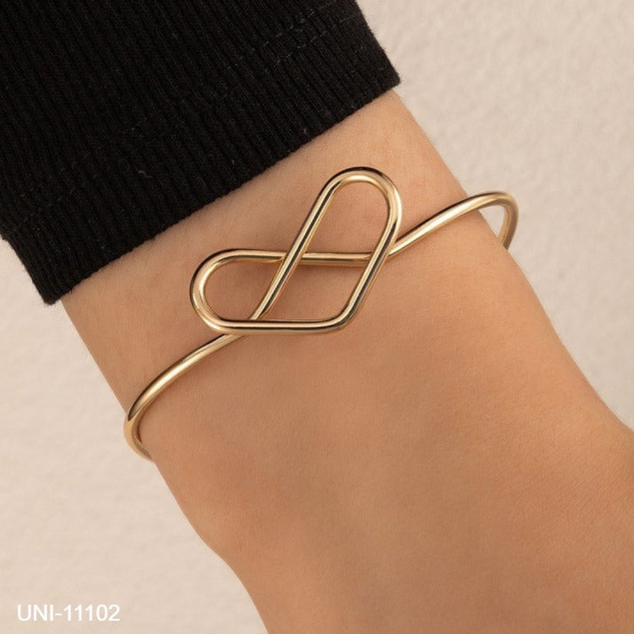 UNI-11102 - Foiled Heart Gold Bangle - Bracelet