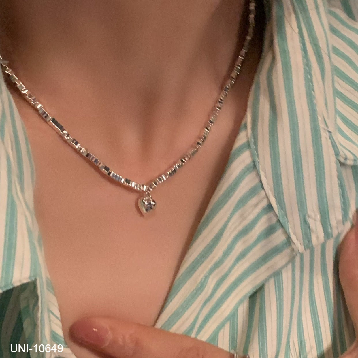 UNI-10649- Silver Plated Heart - Necklace